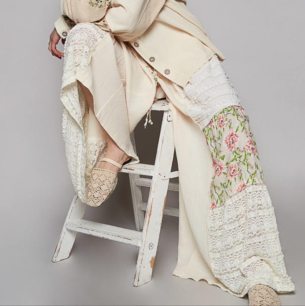 Pol Natural Flare Double Guaze Patchwork Pants Fi… - image 4